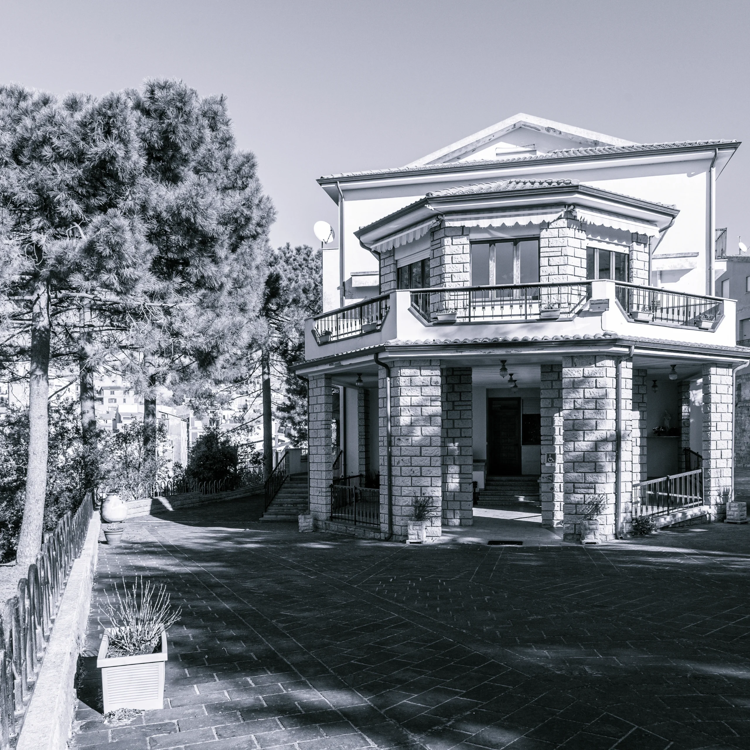 villa-giavesu-471-bn
